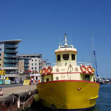 Coast Away Poole Exterior photo